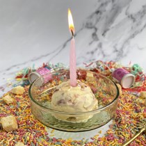 Birthday Cake Gelato Alternate Image