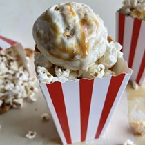 Popcorn, Pretzel & Salted Caramel Gelato Alternate Image